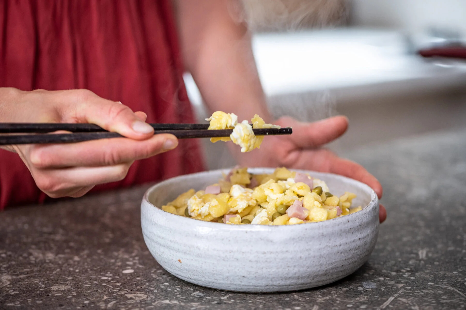 Spätzle bianchi all'Emmentaler e cipolla dorata